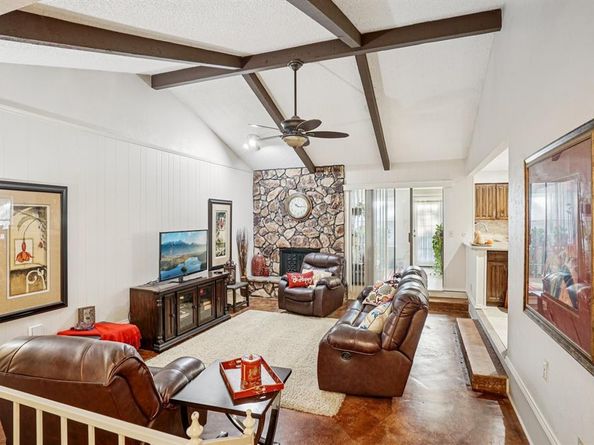 5701  Kingstree Court , Arlington Texas 76017