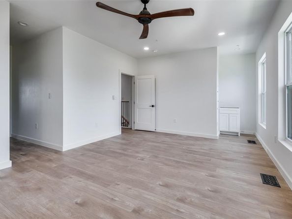 516 S Oconnor Road , Irving Texas 75060