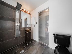 2671  Clayton Oaks Drive , Dallas Texas 75227