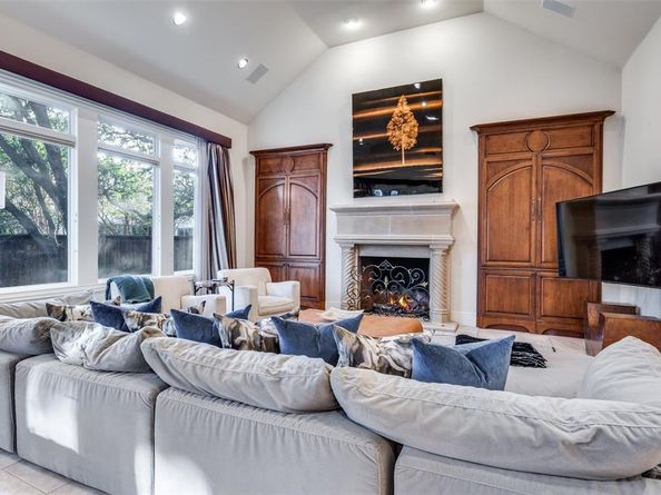 6442  Lakehurst Avenue , Dallas Texas 75230