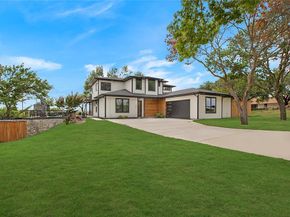 301  Paint Pony Trail N, Fort Worth Texas 76108