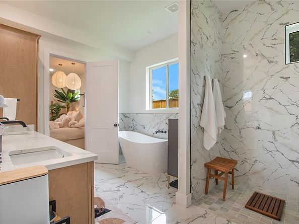 301  Paint Pony Trail N, Fort Worth Texas 76108