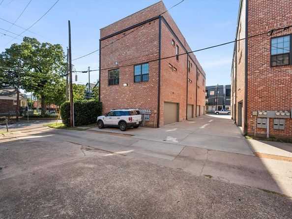 1900  Caddo Street  4, Dallas Texas 75204