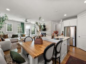 1900  Caddo Street  4, Dallas Texas 75204