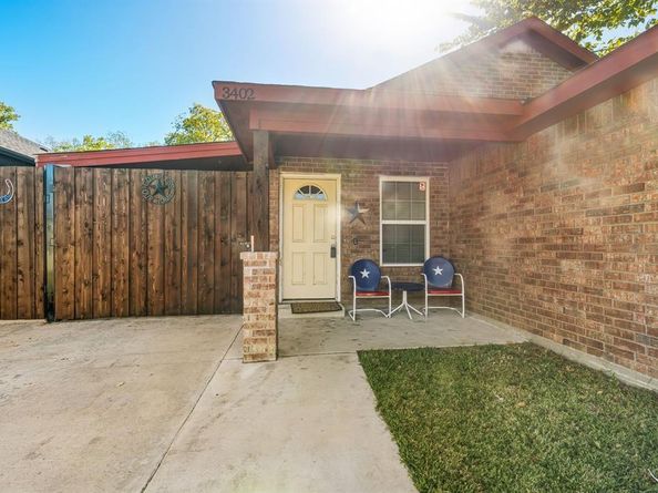 3402  Toronto Street , Dallas Texas 75212