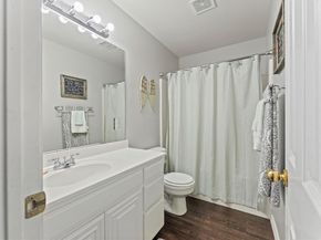 906  Parkhill Drive , Mansfield Texas 76063