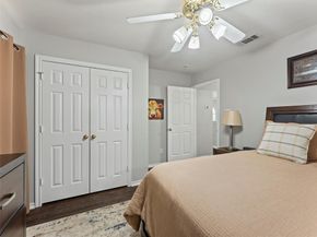 906  Parkhill Drive , Mansfield Texas 76063