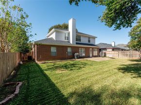 906  Parkhill Drive , Mansfield Texas 76063