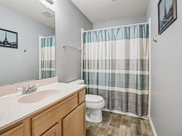 824  Greenridge Drive , Arlington Texas 76017