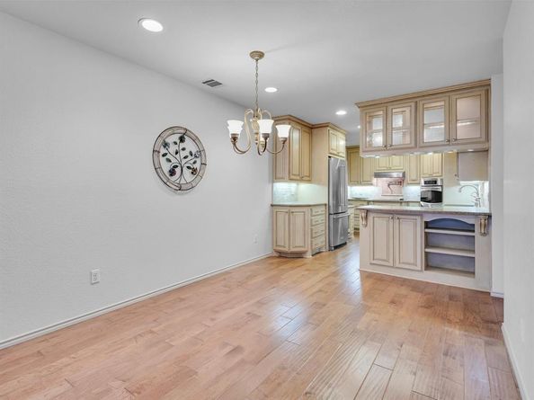 5251  Welden Court , Fort Worth Texas 76132