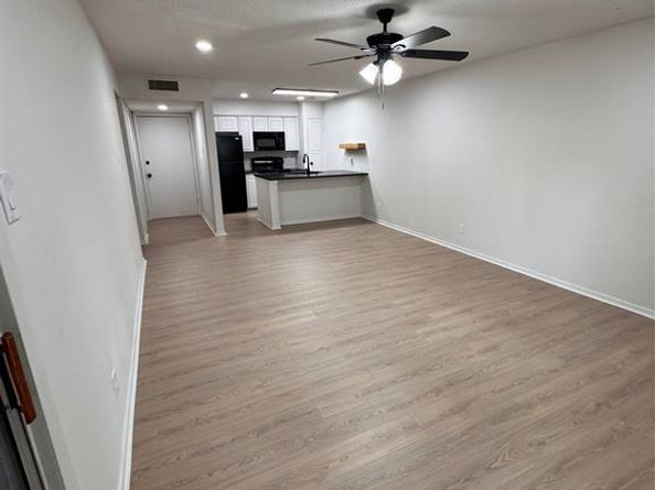 4859  Cedar Springs Road  150, Dallas Texas 75219