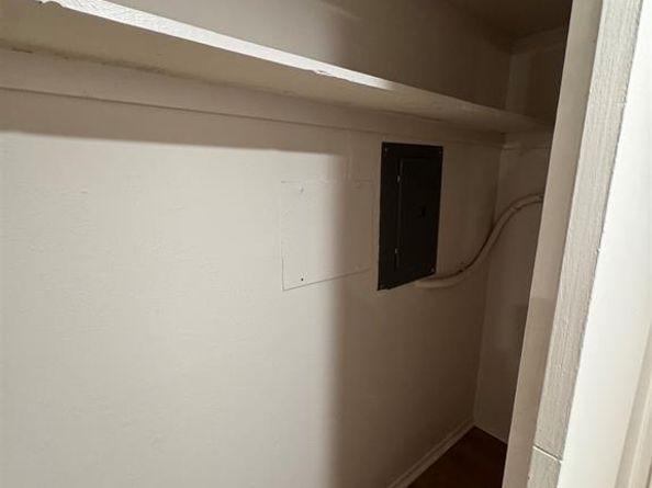 4859  Cedar Springs Road  150, Dallas Texas 75219