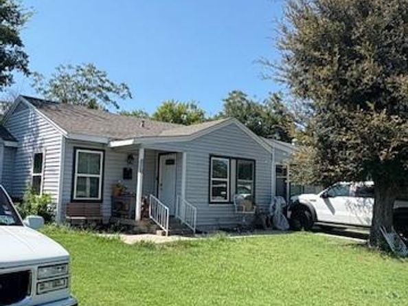 4924  Sandage Avenue , Fort Worth Texas 76115