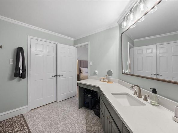 2106  Reflection Bay Drive , Arlington Texas 76013