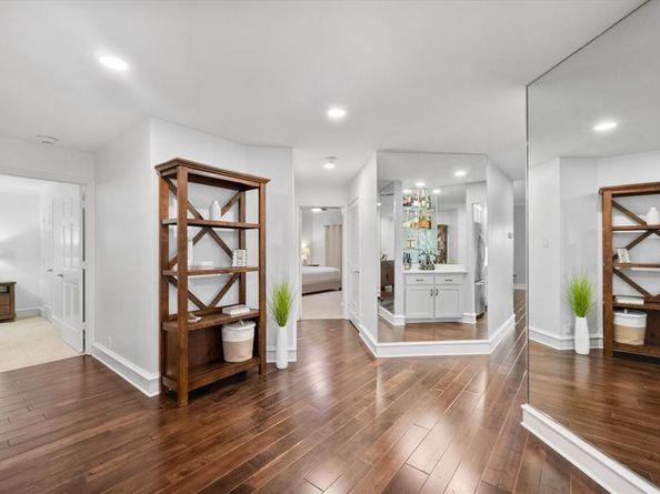 2106  Reflection Bay Drive , Arlington Texas 76013