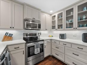 2106  Reflection Bay Drive , Arlington Texas 76013