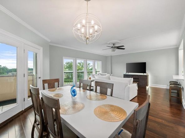 2106  Reflection Bay Drive , Arlington Texas 76013