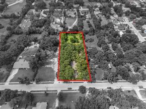 3029  Mecca  , Fort Worth Texas 76119