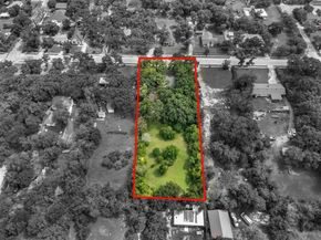 3029  Mecca  , Fort Worth Texas 76119