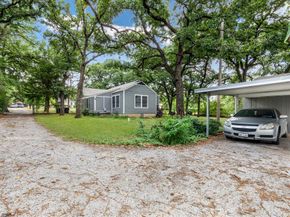 3029  Mecca  , Fort Worth Texas 76119