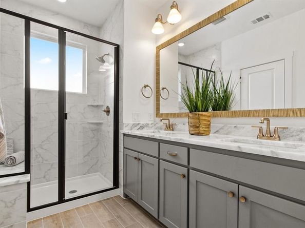 4610  White Buffalo Trail , Oak Point Texas 75068