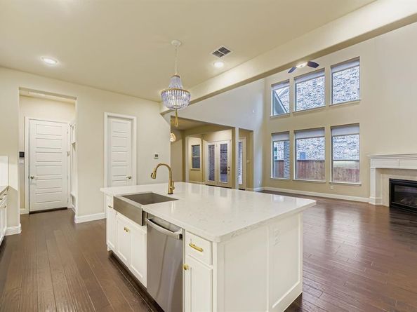 2132  Tumblegrass Road , Frisco Texas 75033