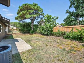 1613  White Oak Court , Denton Texas 76209