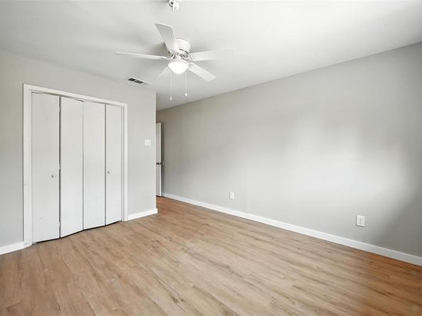 1613  White Oak Court , Denton Texas 76209