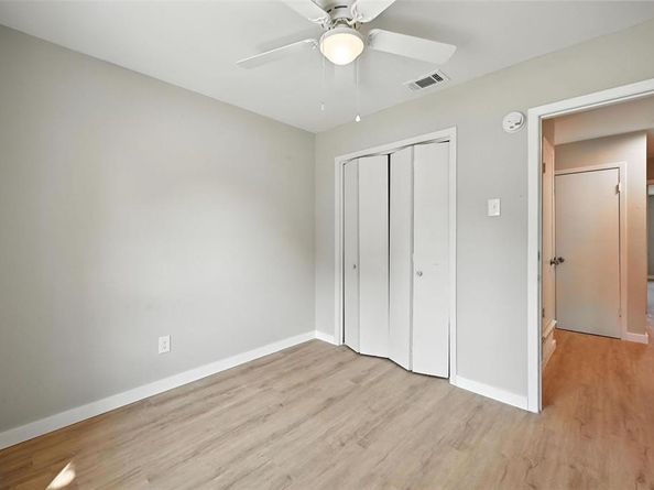 1613  White Oak Court , Denton Texas 76209