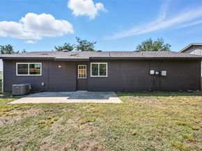 1613  White Oak Court , Denton Texas 76209