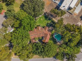 425  Crestwood Drive , Fort Worth Texas 76107