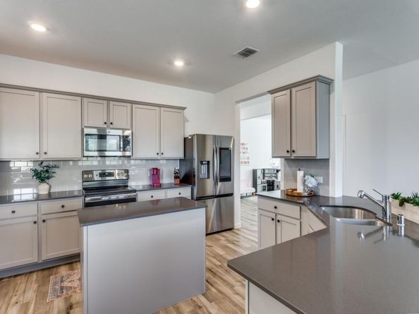 7037  Waterfowl Lane , Fort Worth Texas 76179