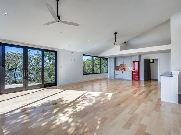 1009  Fox Hollow Lane , Oak Point Texas 75068
