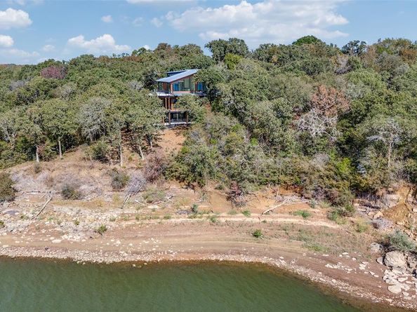 1009  Fox Hollow Lane , Oak Point Texas 75068