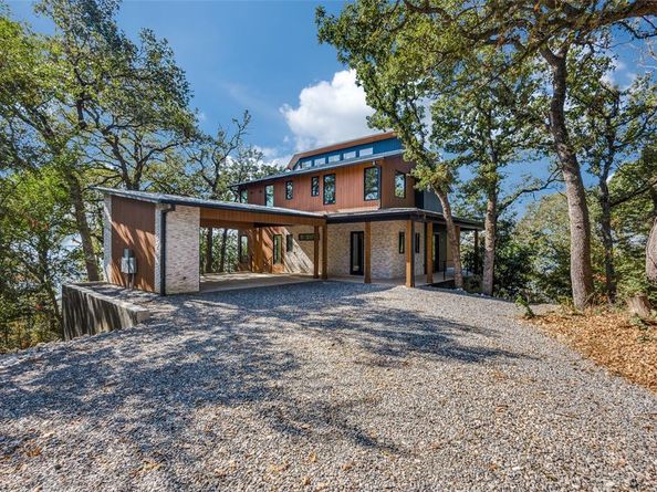 1009  Fox Hollow Lane , Oak Point Texas 75068