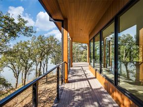 1009  Fox Hollow Lane , Oak Point Texas 75068