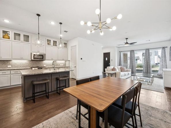 1908  Melinda Lane , Farmers Branch Texas 75234
