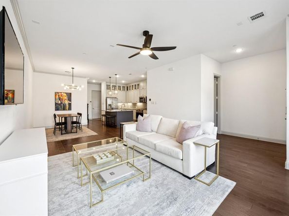 1908  Melinda Lane , Farmers Branch Texas 75234