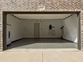 1908  Melinda Lane , Farmers Branch Texas 75234