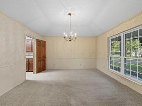 924  Ridgecrest Circle , Denton Texas 76205