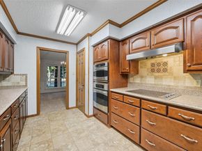 924  Ridgecrest Circle , Denton Texas 76205