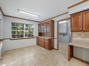 924  Ridgecrest Circle , Denton Texas 76205