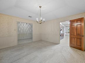 924  Ridgecrest Circle , Denton Texas 76205