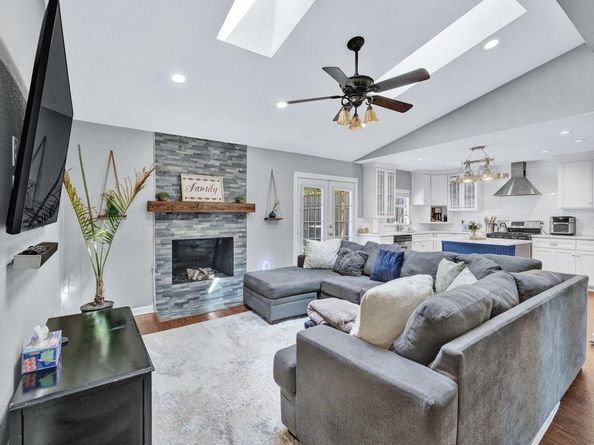 3125  Lockmoor Lane , Dallas Texas 75220