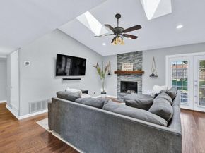 3125  Lockmoor Lane , Dallas Texas 75220