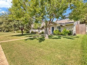 3125  Lockmoor Lane , Dallas Texas 75220