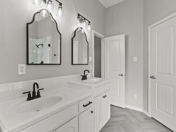 1142  Hidden Lakes Way Way , Rockwall Texas 75087