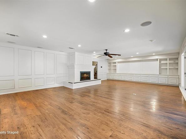 5116  Hidden Oaks Lane , Arlington Texas 76017