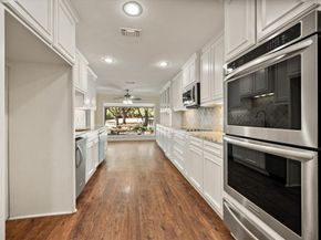 5116  Hidden Oaks Lane , Arlington Texas 76017
