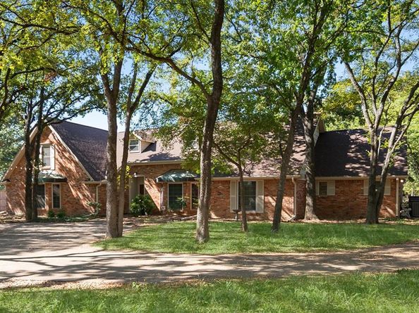 5116  Hidden Oaks Lane , Arlington Texas 76017
